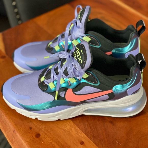 Women’s Nike Air Max 270. Limited Colour. - Picture 3 of 5